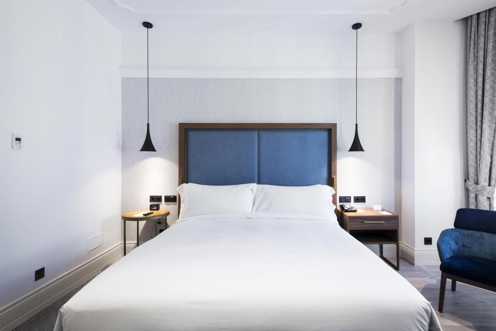 Doubletree By Hilton Madrid-Prado — Fotos 1
